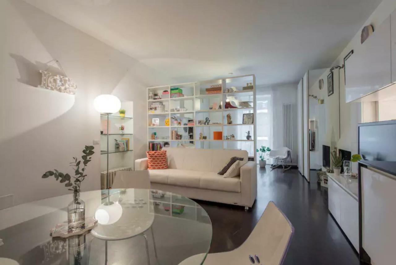 Lovely Apartment In The Heart Of Milaan Buitenkant foto
